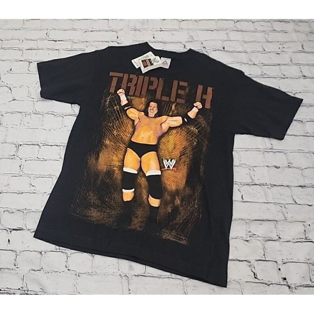 NWT Vintage 00s Y2K WWE Triple H King Of The Kings Wrestling T Shirt Size Medium